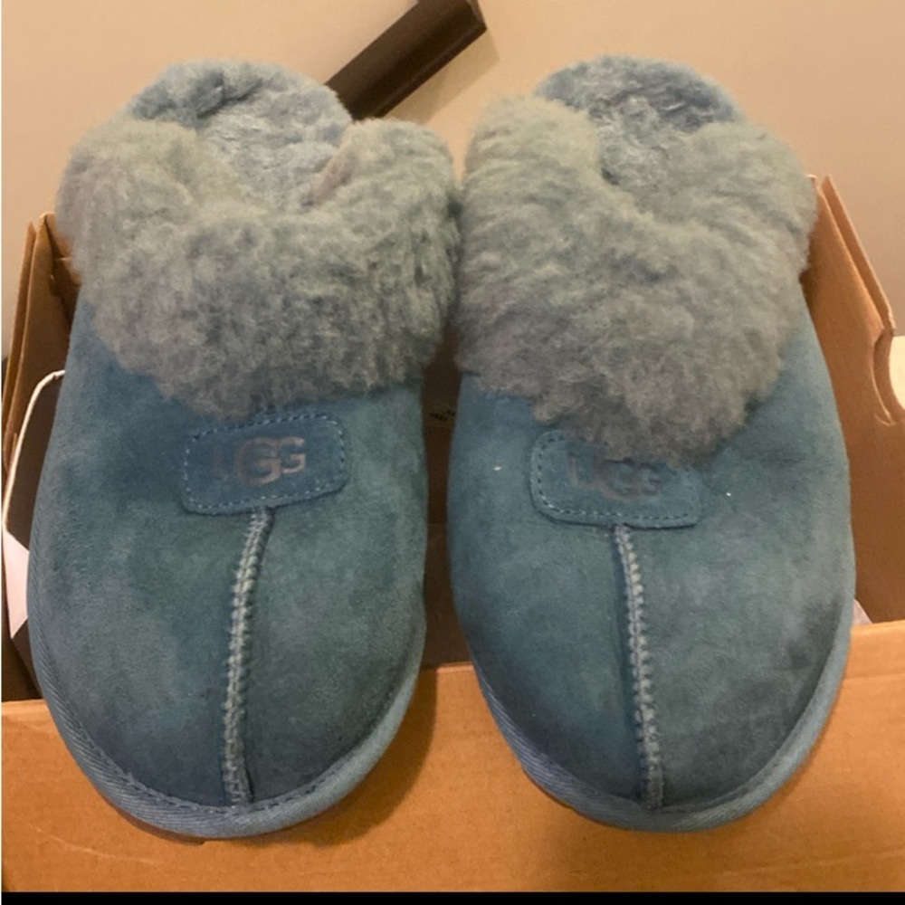 UGG COQUETTE SUEDE SHEEPSKIN SLIPPERS SIZE 10